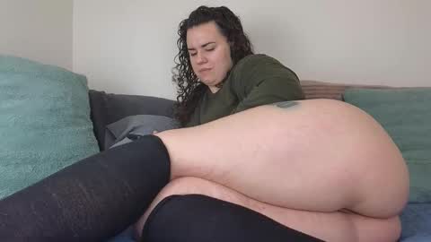 Leanne online show from December 23, 6:11 am