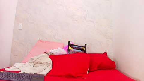 Snapshot of s_sofia_ chatting on January 8, 7:13 pm s_sofia_ online show from January 8, 7:13 pm