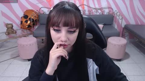 Sabrina online show from October 27, 1:15 pm