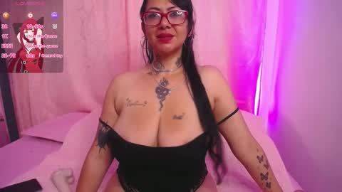 saalomee 1 online show from December 12, 1:39 pm
