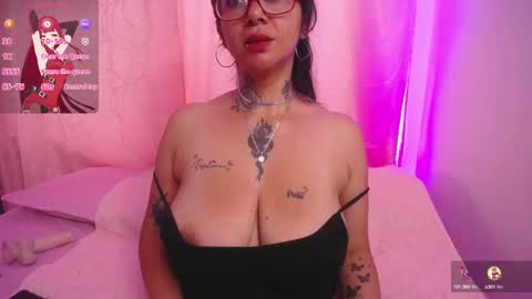saalomee 1 online show from December 12, 4:43 pm