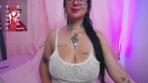 saalomee 1 online show from December 13, 8:15 pm
