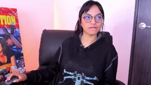 Val online show from March 13, 10:00 am