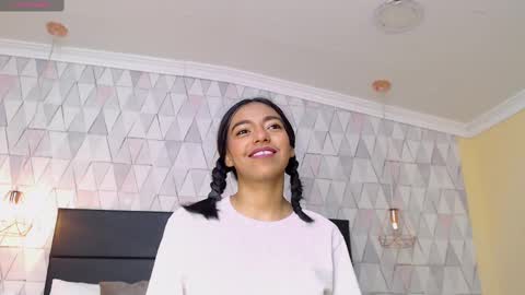 S a a r  a online show from October 2, 11:50 am