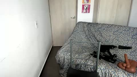 Sara online show from February 12, 9:43 pm