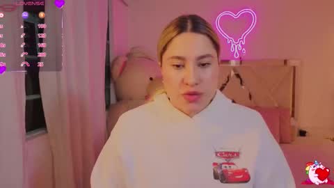 saaya_tay online show from February 5, 3:11 am