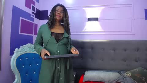 SabbyLovee online show from December 31, 2:36 pm