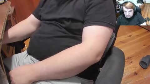 Snapshot of saboda chatting on October 7, 2:36 pm 1141323 my Lord Mister Max moms treasure online show from October 7, 2:36 pm