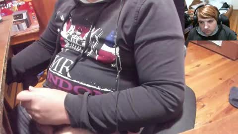 Snapshot of saboda chatting on October 19, 12:44 am 1141323 my Lord Mister Max moms treasure online show from October 19, 12:44 am