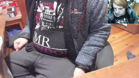 Snapshot of saboda chatting on October 19, 6:08 pm 1141323 my Lord Mister Max moms treasure online show from October 19, 6:08 pm