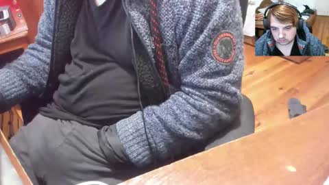 Snapshot of saboda chatting on October 21, 8:20 pm 1141323 my Lord Mister Max moms treasure online show from October 21, 8:20 pm