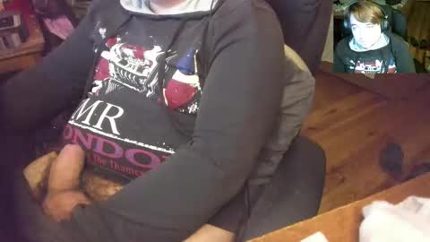 Snapshot of saboda chatting on November 4, 12:32 am 1141323 my Lord Mister Max moms treasure online show from November 4, 12:32 am