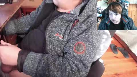 Snapshot of saboda chatting on February 21, 9:10 am 1141323 my Lord Mister Max moms treasure online show from February 21, 9:10 am