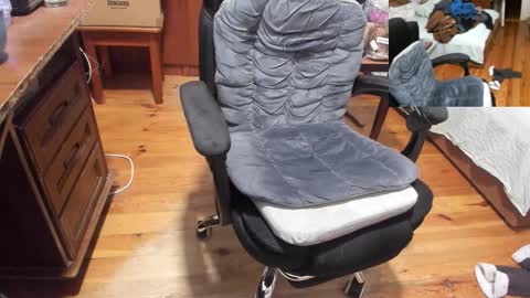 Snapshot of saboda chatting on February 27, 6:41 pm 1141323 my Lord Mister Max moms treasure online show from February 27, 6:41 pm