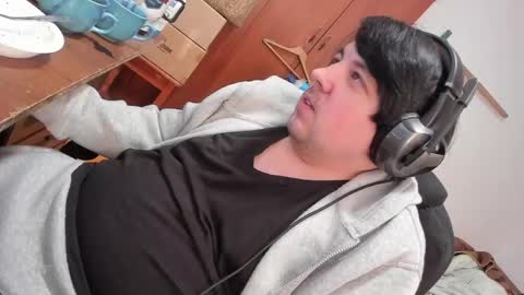 Snapshot of saboda chatting on March 28, 6:02 am 1141323 my Lord Mister Max moms treasure online show from March 28, 6:02 am