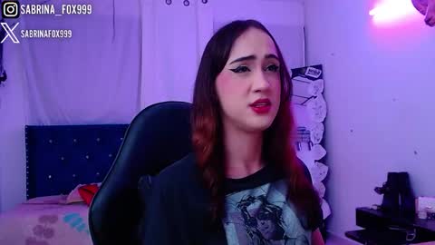 Snapshot of sabriina_fox999 chatting on February 6, 4:50 am sabrina fox online show from February 6, 4:50 am