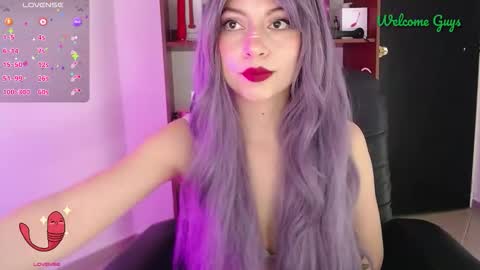 Sabrina online show from October 18, 9:15 pm