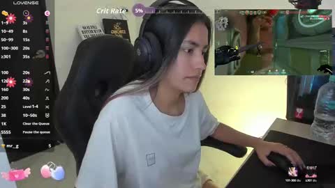 Angie  online show from October 9, 8:29 pm