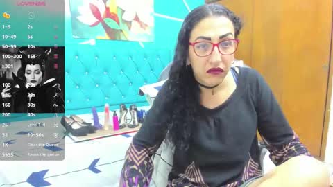 SABRINA online show from October 28, 1:14 pm