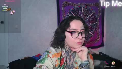 Lilith Solar online show from January 26, 1:04 pm