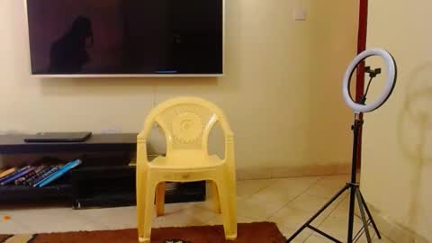 aaa1234 online show from February 18, 6:53 am