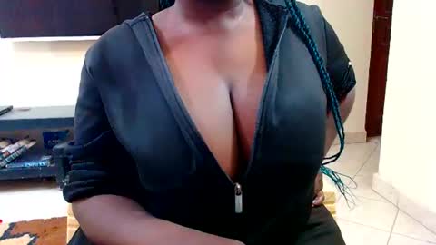 Snapshot of sabrinaaaa1234 chatting on July 4, 6:30 am aaa1234 online show from July 4, 6:30 am