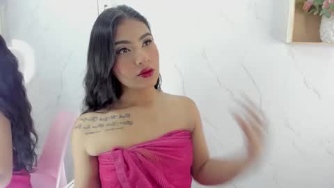 Snapshot of sabrinahims_ chatting on September 26, 10:14 pm mariana online show from September 26, 10:14 pm