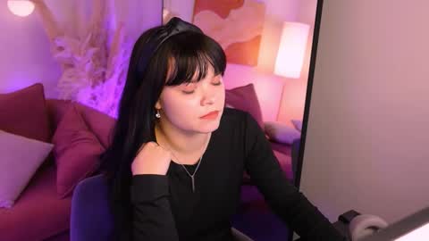 Snapshot of sabrinashi chatting on February 27, 9:31 am Sabrina online show from February 27, 9:31 am