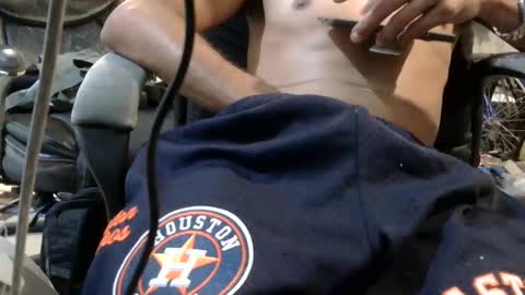 Dee online show from November 17, 10:54 am