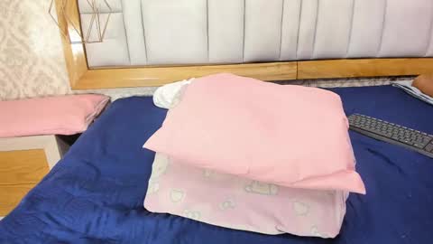 Sacha Malala  online show from March 7, 7:27 pm