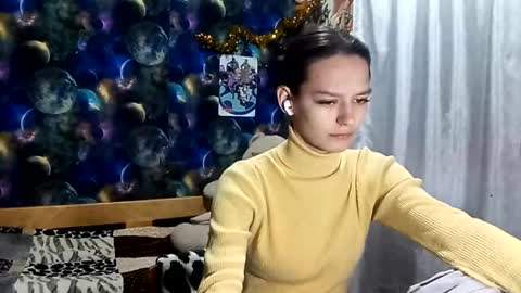 Adele online show from April 18, 8:29 am