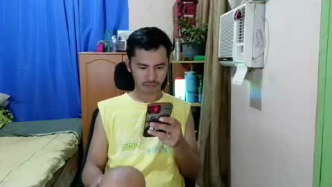 Snapshot of sachu01 chatting on June 16, 9:12 am Sachu01 online show from June 16, 9:12 am
