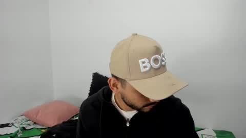 Sack online show from December 3, 12:46 am