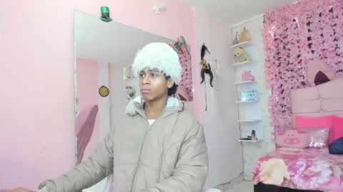 Snapshot of sack_wink chatting on September 20, 11:44 am sack_wink online show from September 20, 11:44 am