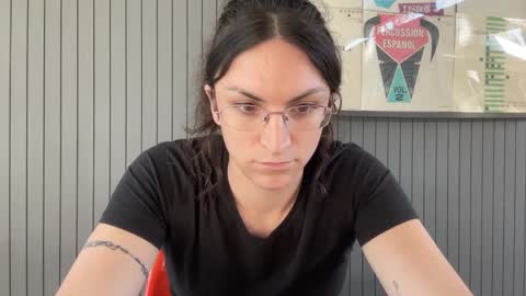 Sadie online show from December 15, 9:42 pm