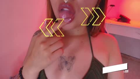 Cami online show from November 23, 7:02 pm