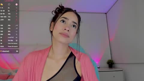 Snapshot of saely1 chatting on February 19, 2:07 am saely1 online show from February 19, 2:07 am