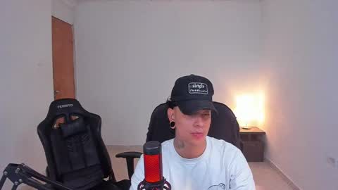 saenz_hotx online show from November 6, 5:58 pm