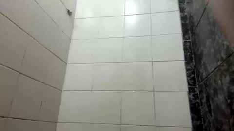 safadeenho0811 online show from December 2, 10:20 am