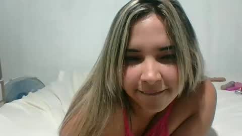 safadezaahot online show from April 3, 8:18 pm