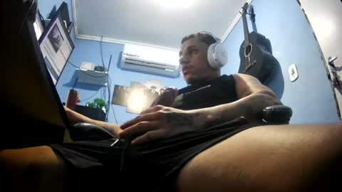 Snapshot of safadogostosobr chatting on July 4, 6:58 pm safadogostosobr online show from July 4, 6:58 pm