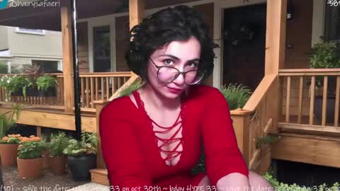 Safa online show from October 24, 8:27 pm