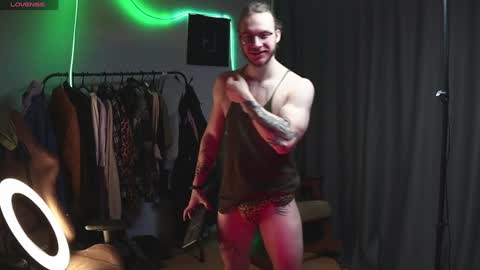 Adam online show from December 20, 6:29 am