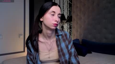 Letty online show from March 20, 11:15 am