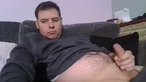 saggyballs83 online show from April 16, 1:23 pm