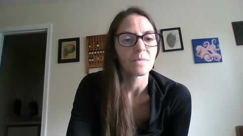 Lelo online show from February 11, 7:27 pm