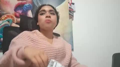 Snapshot of sahory_art chatting on February 1, 3:38 am sara online show from February 1, 3:38 am