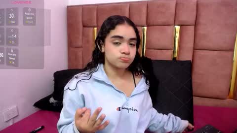 Snapshot of sahory_art chatting on February 4, 3:45 am sara online show from February 4, 3:45 am