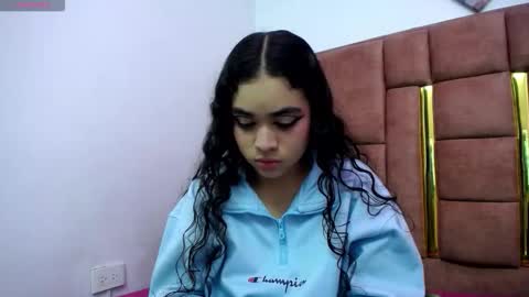 Snapshot of sahory_art chatting on February 5, 4:39 am sara online show from February 5, 4:39 am