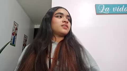 Snapshot of sahory_art chatting on February 13, 12:56 pm sara online show from February 13, 12:56 pm